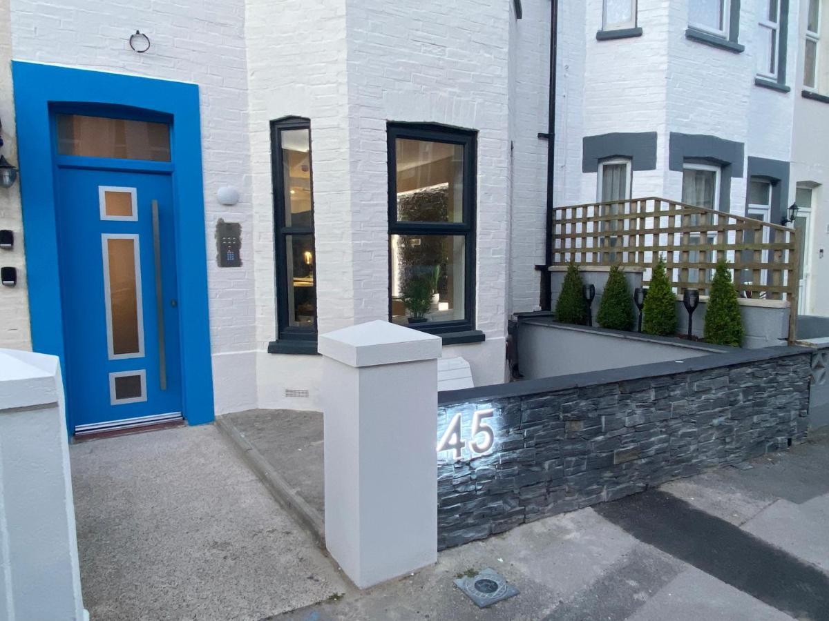 Cloud9 Guest House - By Coastline Retreats - 2 Bedroom Self Contained Garden Flat - Luxury Bath, Netflix, Superfast Wifi, Parking Included Bournemouth Exterior foto